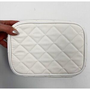 Trish McEvoy Travel Makeup Cosmetic Bag Quilted White Diamond Full Zip-Around